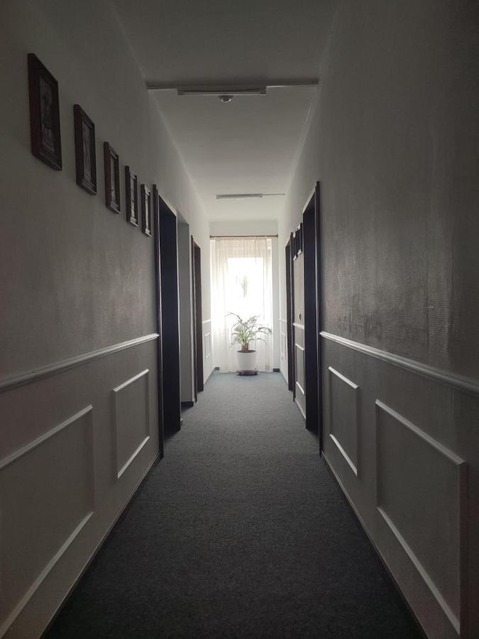 Altes Tor Hotel Filsen ภายนอก รูปภาพ